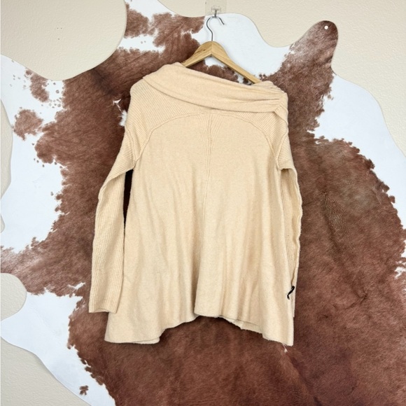 FREE PEOPLE - Strawberry Fields Cream Sweater - Picture 4 of 7